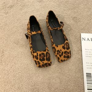 Dress Shoes French style Women Vintage Flats Button Square Toe Mary Janes Casual Leopard Comfort Loafers 2023 Ballerina 231019