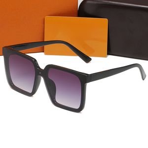 00JJ66 Modedesigner-Sonnenbrille für Damen, Goggle, Herren-Sonnenbrille, Damen, braun, übergroße Sonnenbrille, schwarze dunkle Gläser, Retro-Brille, Herren-Brille mit Box