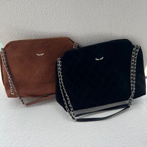 Femmes Vintage Classique Marron Noir Daim Nubuck Frotté Sacs Grande Capacité Sacs À Main À Bandoulière En Plein Air Sacoche Cosmétique Sac À Main De Luxe Designer Poche