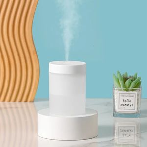 Ångare 200 ml tyst mini -luftfuktare USB Air Car Mist diffusor Vattensprutan med färg LED -nattljus för kontor sovrum 231020