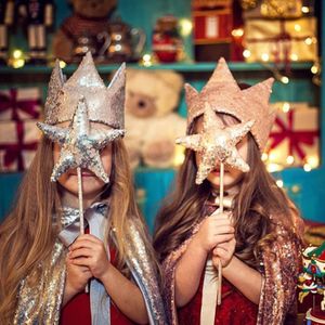 Decorazioni natalizie INS Baby Shower Girl Glitter Corona rosa Ragazzo Festa di compleanno Copricapo Performance sul palco Fascia Star Fairy Stick 231019
