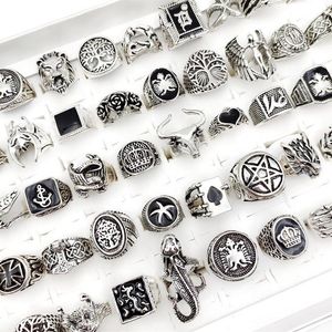 Whole 50Pcs Lot Punk Gothic Crown AG Rings for Men and Women Mix Styles Black Glaze Antique Silvery Vintage Jewelry Gift Alloy2313