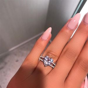 Drop ręcznie robioną biżuterię modową 925 Sterling Srebrna gruszka White Topaz CZ Diamond Popularne kobiety Pierścień ślubna Pierścień Bridal Prezent 260U