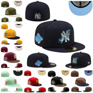 Cappelli aderenti Cappellini da baskball regolabili Logo di tutte le squadre Cappello unisex di design Hip Hop Peak per uomo Donna Visiera piatta per taglia completamente chiusa 7-8