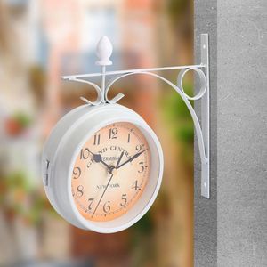 Väggklockor dubbelsidig klockdekorativ järn rustik hemkrona hängande digital rund vintage