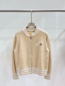 1012 2023 Sonbahar Marka Aynı Stil Kadın Sweaters Crews Boyun Siyah Khaki Uzun Kollu Kadın Giysileri Moda Fengjie