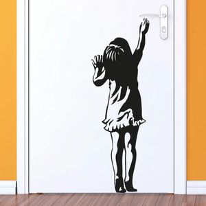 Väggklistermärken Banksy Little Girl Door Sticker Decal Girl Kids Room Bedroom Street Art Graffiti Vinyl Home Decor 231020