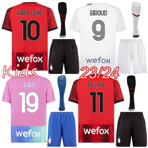 2023 2024 AC Giroud Rafa Leao Home Jerseys Pulisic Soccer Jersey Kids Kit + Socks 23 24 Milan Theo Away Shirts Third Football Shirt Child Set Bambini Maglia Di Calcio