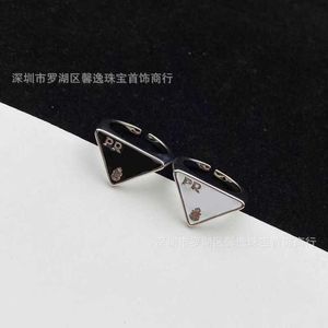 Band Rings Designer New Personalized Triangle Ring Women's Trend P-Letter Triangle Personalized Ring Brass Handpiece Cool 46FQ