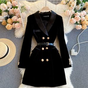 왕실 자매 겨울 코트 2023 새로운 여자 정장 칼라 스타일 영국 스타일 더블 가슴 슬림 한 벨벳 드레스