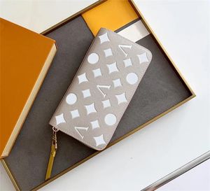 2023 TOP Frauen Brieftaschen Luxus Zippy Geldbörsen Blumenbuchstaben Empreinte Kartenhalter Damenmode Lange schlanke Reißverschluss Geld Clutch Taschen mit Box 81279#