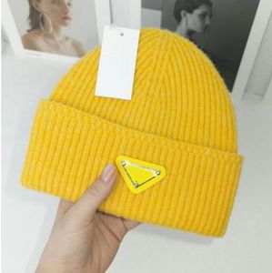 Luxury Beanies Brand Designer Bucket Hat Winter Bean Men and Women Fashion Design Knit Hats Fall Woolen Cap Letter Jacquard Unisex Warm Skull A0