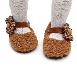 First Walkers Baby-Mädchen, süße Mokassins, Blumen, weiche Sohle, Fleece, Plüsch, flache Schuhe, rutschfest, Herbst und Winter, Prinzessin, 0–18 Monate