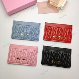 مصممي S Mimiu Wallets أكياس المحافظ قصيرة الأزياء الحملان متعددة محفظة Matelasse نمط الكلاسيكية حامل البطاقة حقيبة عملة عملة 5MC076