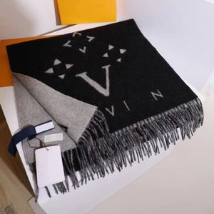 Designer-Kaschmirschal, modischer Damenschal, luxuriöser Schal, dicker Schal für Damen, Winter, lange Wraps, Hijab mit Quaste, Bufanda Le Foulard, weicher Schal, weich zu tragen, 5A-Qualität