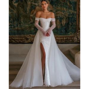 Naviblue Blush Abiti con spalle scoperte Sirena di pizzo con applicazioni maniche lunghe Abito da sposa Abiti da sposa Con lacci sul retro Abito arabo De 328 328