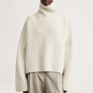 Toteme Women Wool Wool Turtleneck Sweater Style Simple