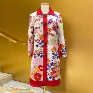 European fashion brands red frolar printed long sleeved Beaded jacquard fabric coat