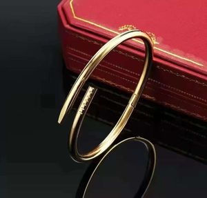 21 Bangle Luxury Classic Designer Bracelet Nail Fashion Couple Gold Jewelry Valentine's Day Gift
