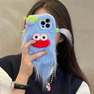 Mobiltelefonfodral Korea Super Cute 3D Long Hair Diy Monsters Bow Camera Lens Fall för iPhone 11 12 13 14 15Pro Max Furry Hand Warmer Cartoon Cover 231021