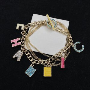 Buntes Armband, Modedesigner-Perlenarmbänder für Damen, mit Geschenkbox