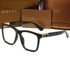 Designer Luxury Fashion Designer Square Frame Ggities Solglasögon Kvinnor Män kvinnor GGITIES SUN Glasögon UV400 Lens unisex Driving Gradient Lens 8082