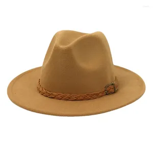 Berets Fedora Hat Men Women Brown Leather Belt Decoration Felt Hats Artificial Wool Blend Vintage Big Brim Jazz Wholesale
