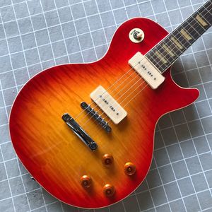 Yüksek kaliteli 6 telli LP elektro gitar, sunburst renk kaplan desen alev üst gitar deseni. P90 pikap gitar