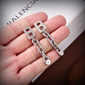 New Design B-Letter WOMEN'S link chain EARRINGS IN silver Designer Jewelry BBee10265