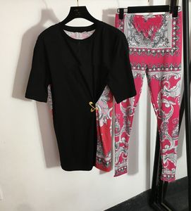 Novos conjuntos de duas peças feminino manga curta impresso t camisa superior e cintura elástica calças estiramento moda feminina sexy conjunto ternos