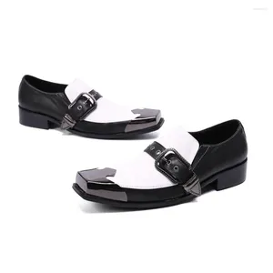 Sapatos de vestido Primavera Outono Estilo Britânico Terno Mens Couro Preto Branco Fivela Square Toe