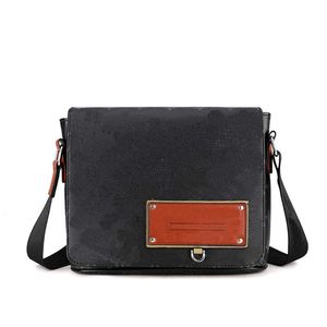 Fabryka projektanci gniazdek męskie torby na ramię Man Kolejne torebki Bolsas Messenger Bag Crossbody Bag