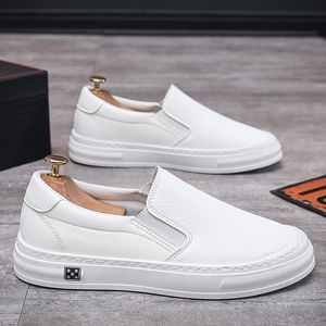 Schuhe atmungsaktiv wandbare leichte Designer -Schuhe bequeme Non -Slip -Männer Sneaker -Kleidung gegen schwarze Männer im Freien, Sport Mann Schuhfabrik. No B zeigen Sie REITE