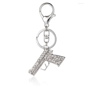 Keychains Crystal Gun Master Key Chain Holder Wallet Bag Buckle Pendant YSK052 Kvinnor närvarande