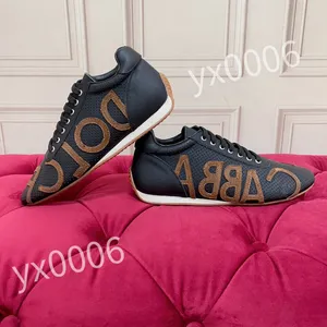 2023 quente designer de luxo vida diária sapatos de skate moda masculina sapatos esportivos vintage sapatos casuais moda feminina sapatos planos rendas de couro fd2301008