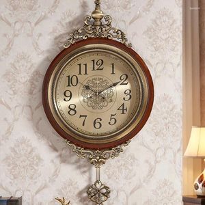 Relógios de parede Europeu Retro Relógio Pêndulo Sala de estar Madeira Cozinha Americana Arte Casa Design Moderno Relógio Simples