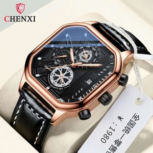 Chenxi 904高品質のカジュアルメンズウォッチ防水輝くクロノグラフデート腕時計男性軍事クォーツ時計