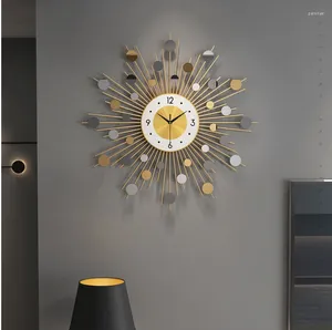 Настенные часы, роскошные скандинавские настенные часы из кованого железа, домашний фон для гостиной, подвесные поделки, наклейки для клуба El Lobby, декор