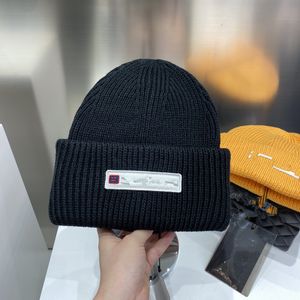 Hats Caps Cloches Knit hat Breathable winter trend hat embroidered plaid wool hat