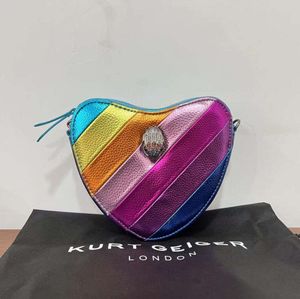 Kurt Geiger Heart -formad handväska lyxig designer väska läder london kvinnor man mini axel metall skylt pochette koppling tote crossbody kedje väska fel