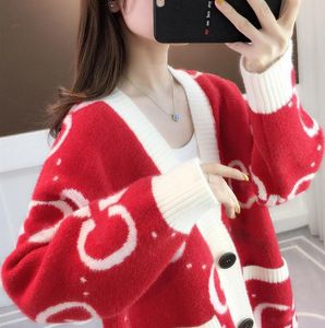 Yeni Kadın Sweaters Bahar Sonbahar Gevşek Güçlü Örgü Hardigan Sweater Kadın Tasarımcı Sweaters K16