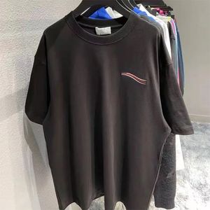 Diseñador de la marca de Italia Camisetas para hombre Camisetas de lujo famosas Letras bordadas e impresas Sello Camisetas de hip-hop Moda Casual Hombres Mujeres Camisetas de algodón