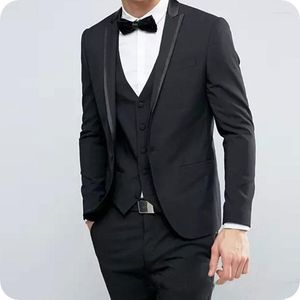 Mäns kostymer Herrskräddade svarta män för bröllop toppade lapel 3 -stycken Slim Fit Groom Tuxedos Man Blazers Vintage Coat Pants Costume