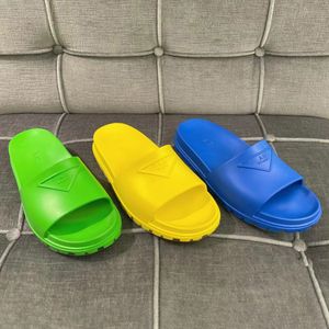 Rubber designer man Embossed slides triangle woman comfort flat luxury slipper summer pool outside Ladies Casual Shoes Leather Solid color 35-44 With Box sandal