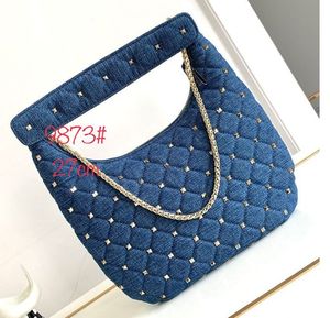 Bolsas de bolsa de ombro bolsas de corrente de bolsa de pele de carneiro dentro de letras de moda fechamento de zíper para mulheres bolsas de crossbody mais recente pacote de axil