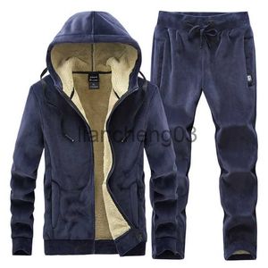 Tute da uomo Spesse e calde Set di cashmere Uomo Inverno 2 pezzi Felpe con cappuccio + Pantaloni Felpe termiche Tuta in pile con cappuccio Antivento Abbigliamento sportivo da uomo J231023