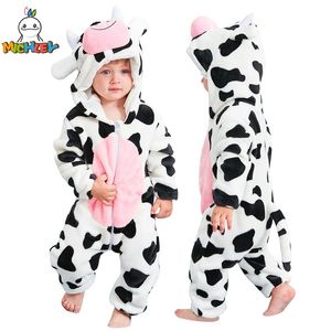 Rompers Michley Halloween Baby Rompers Zimowe ubrania kostiumy Flaneli z kapturem Bodysuits Pejamas Animals Ogólny kombinezon dla dzieci Bebe 231023