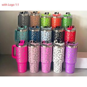 DHL med logotyplucker 40oz tumbler tie färgämne ljus blå rosa leopard handtag lock halm öl mugg vatten flaskpulver beläggning utomhus camping kopp US stock