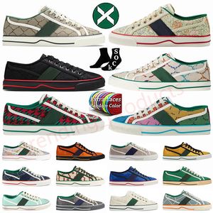 Classic Tennis 1977 Canvas Casual Shoes Luxury Designer Womens Italy Green And Red Web Stripe Rubber Sole for Stretch Cotton Low platform Hiigh Top Mens Sneakers