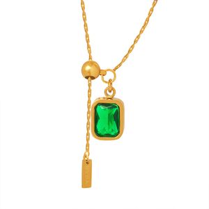 Nuova luce di lusso design di nicchia senso clavicola catena di gioielli senso senior intarsiato zircone verde collana con bottone a pressione da donna